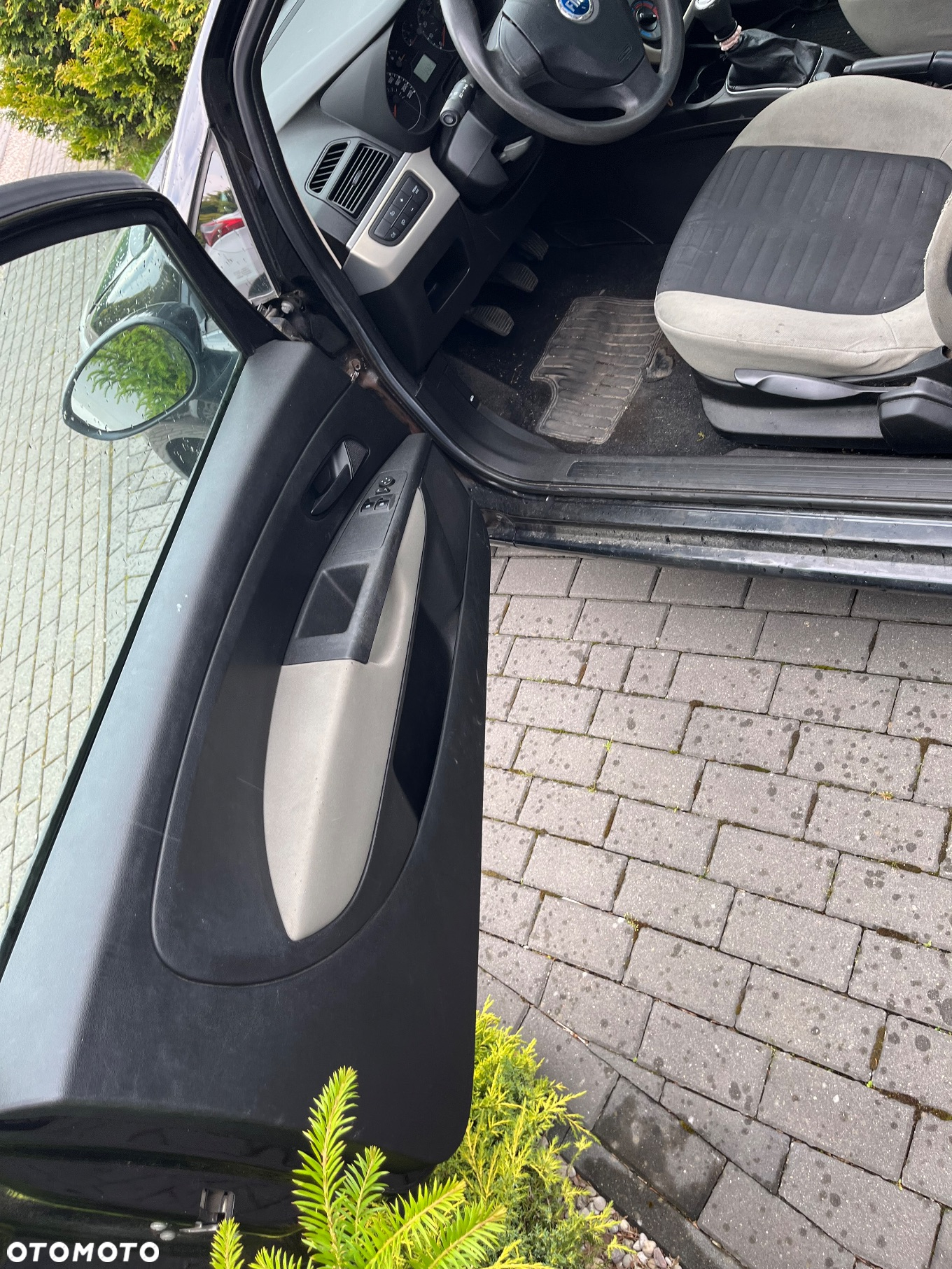 Fiat Punto 1.2 8V - 12