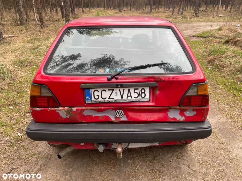 Volkswagen Golf 1.6 GL D - 8