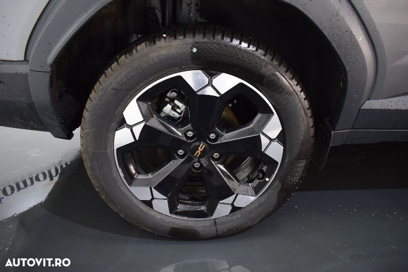 Dacia Bigster EXTREME HYBRID-G 150 4X4 - 8