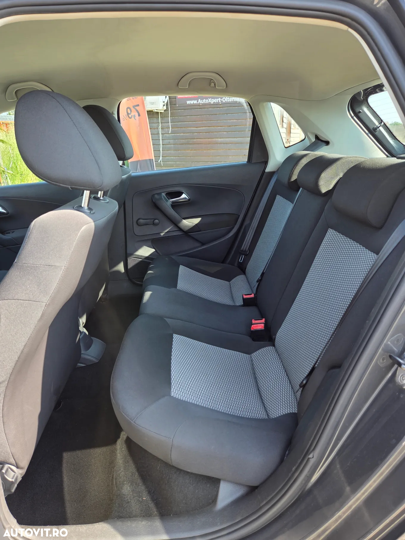 Volkswagen Polo 1.6 TDI Blue Motion Style - 10