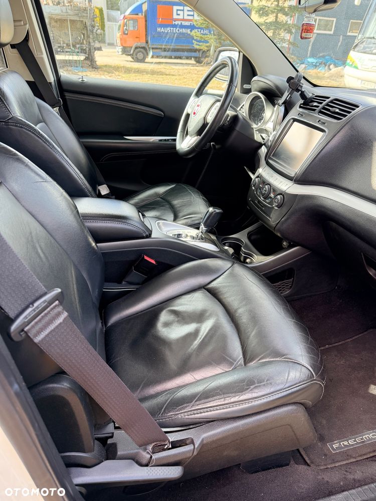 Fiat Freemont 2.0 Multijet 16V DPF Automatik Allrad My - 12