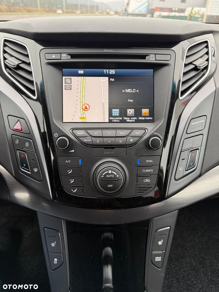 Hyundai i40 Kombi 1.7 CRDi Premium - 11