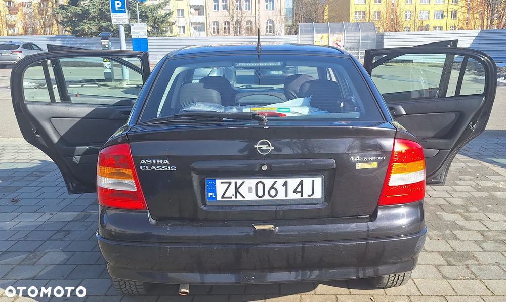 Opel Astra 1.4 Enjoy - 4