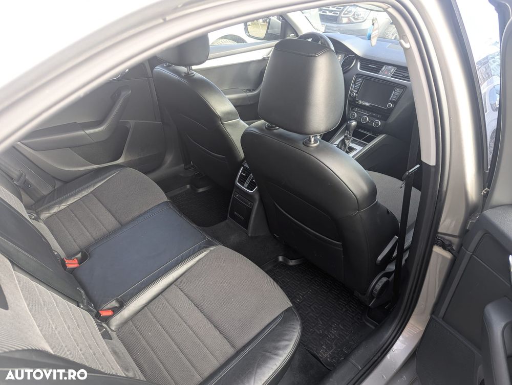 Skoda Octavia 1.6 TDI DSG Style - 7