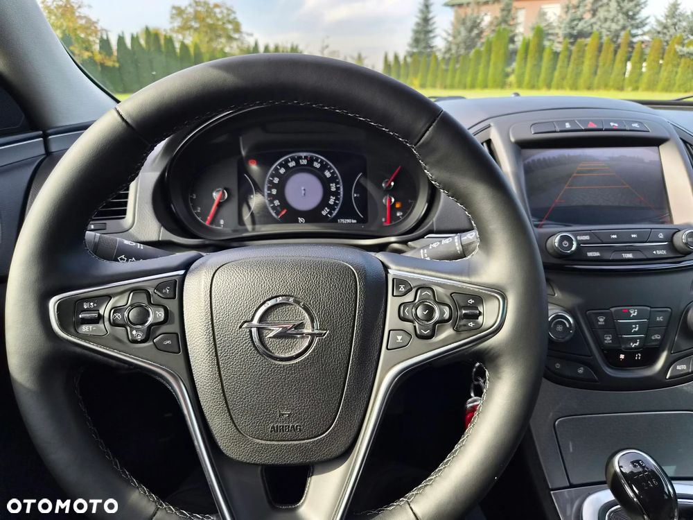 Opel Insignia - 27