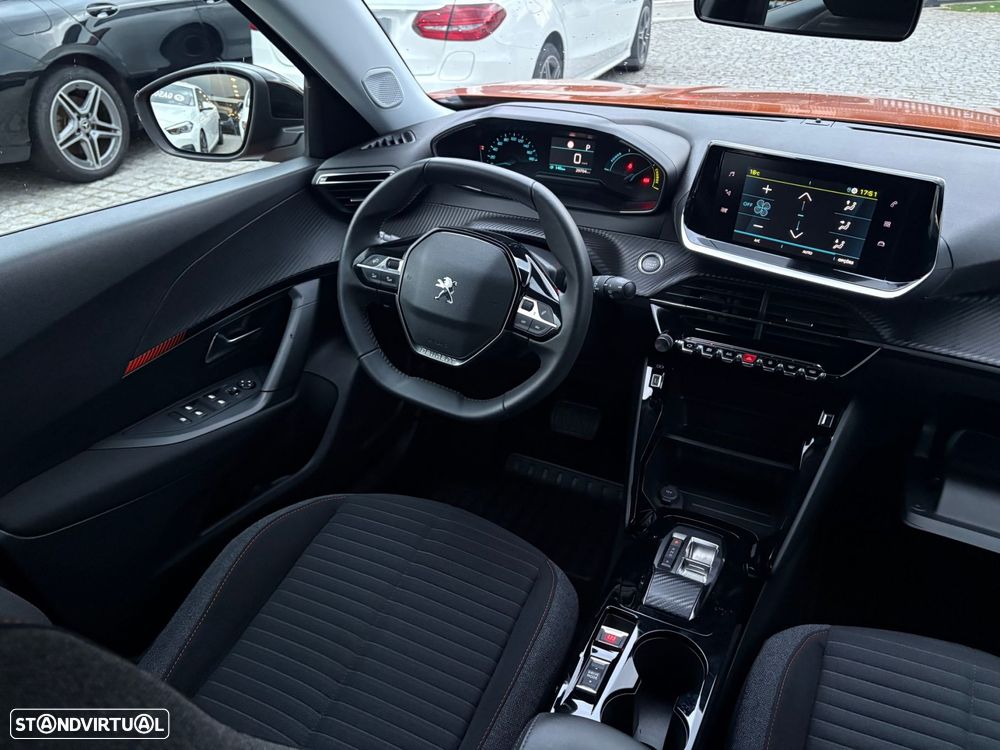 Peugeot e-2008 50 kWh Active Pack - 25