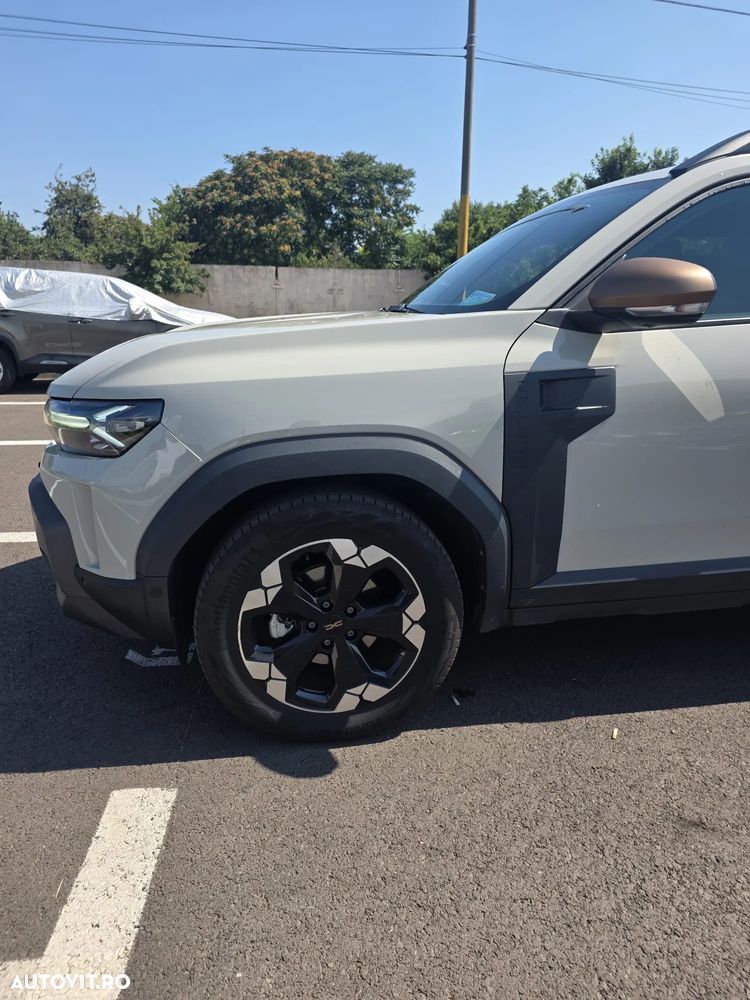 Dacia Duster HEV 140 Extreme - 8