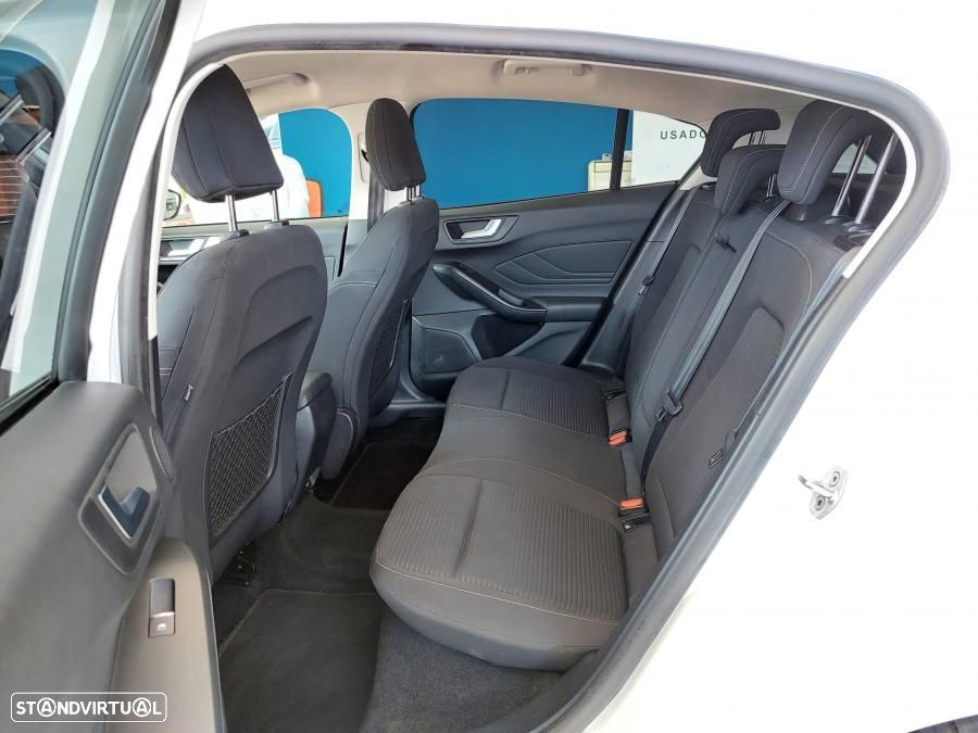 Ford Focus 1.5 TDCi ECOBlue Titanium Aut. - 28