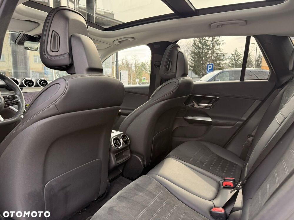 Mercedes-Benz GLC 200 mHEV 4-Matic AMG Line - 12