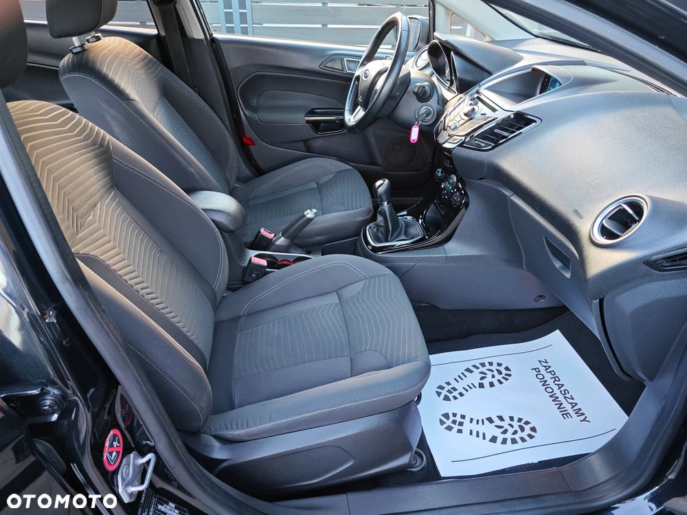 Ford Fiesta - 20