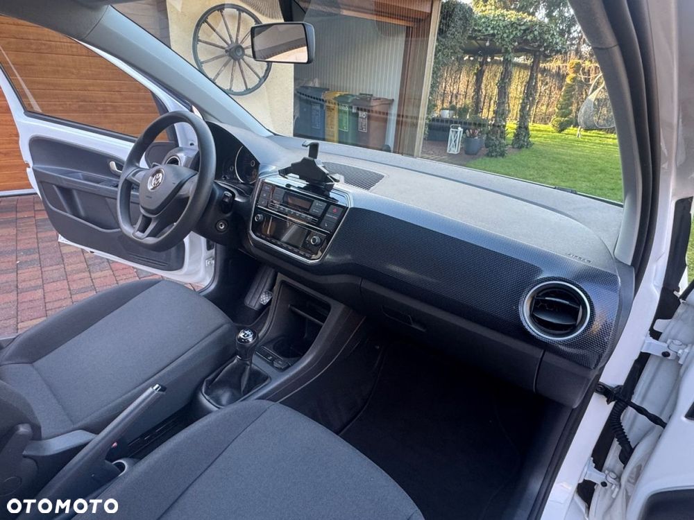 Volkswagen up! 1.0 move - 14