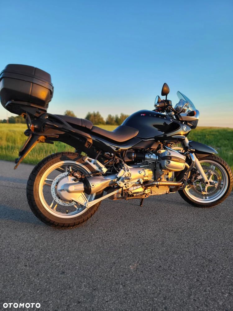 BMW R - 1