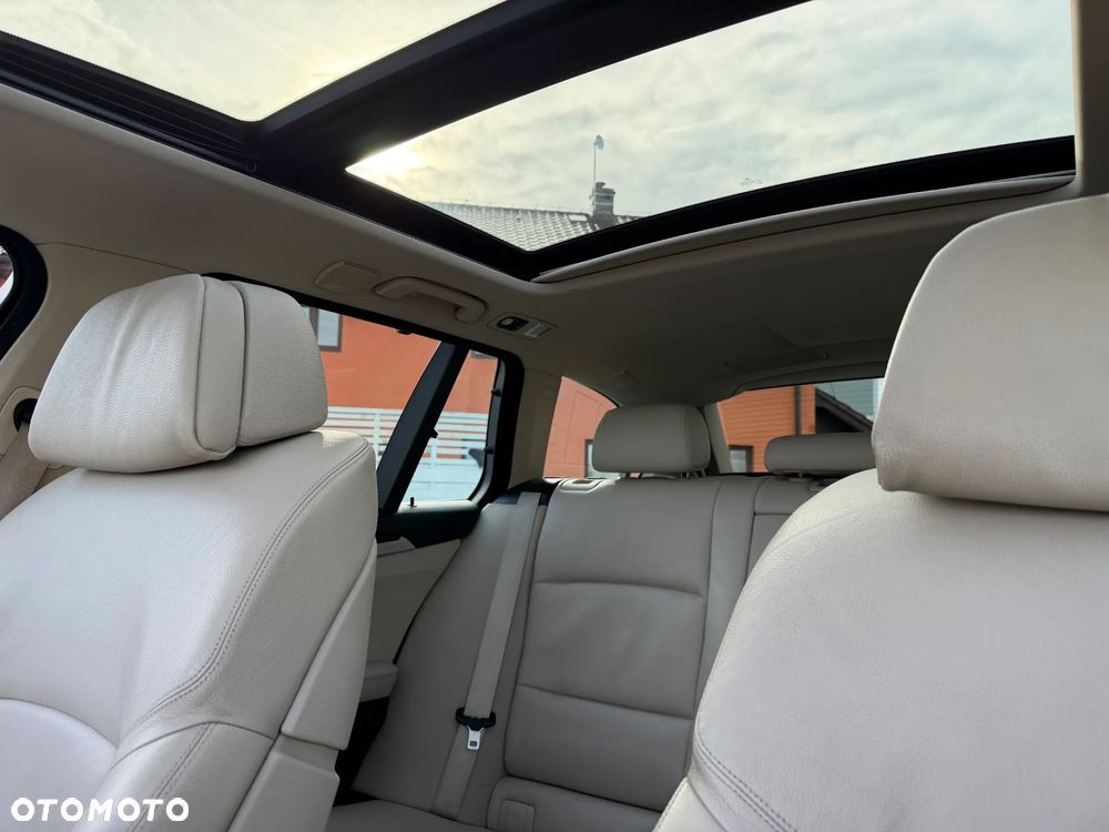 BMW Seria 5 525d - 19