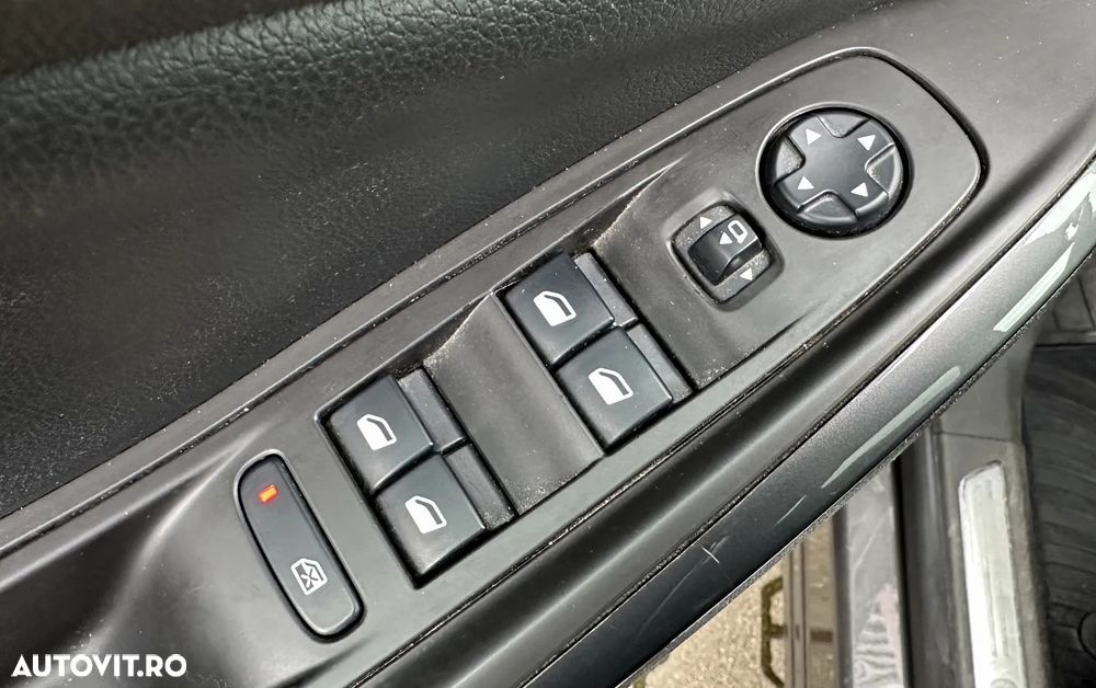 Opel Grandland X - 31