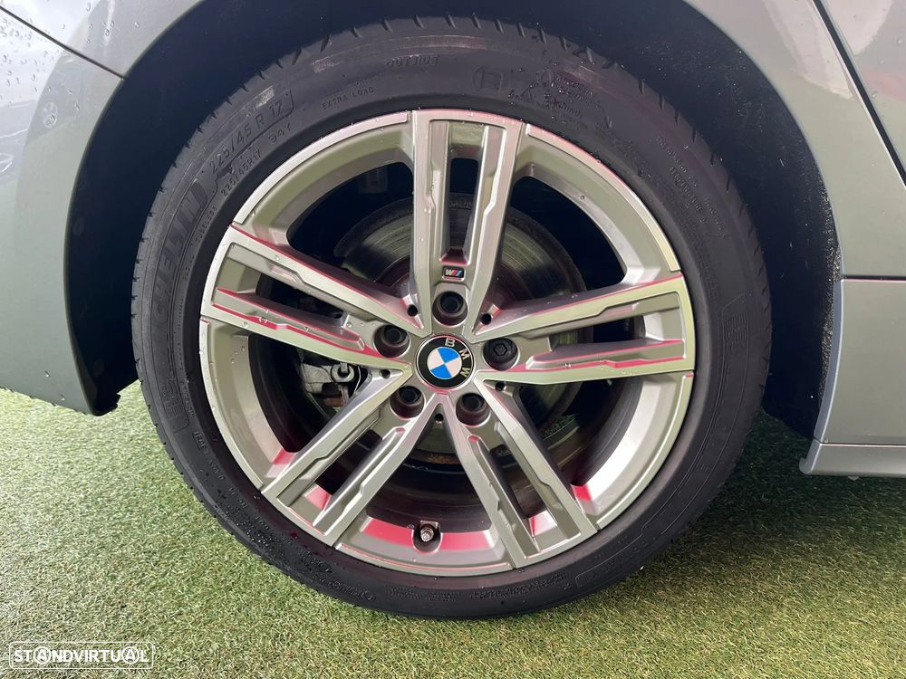 BMW 116 d Pack Essence - 11