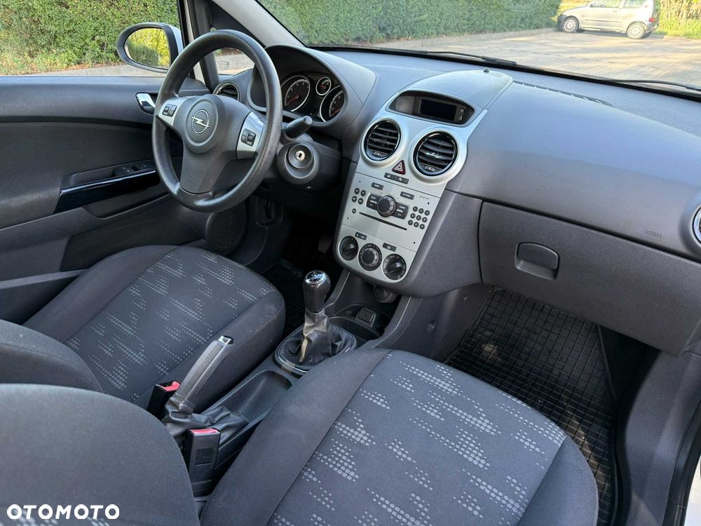 Opel Corsa - 6