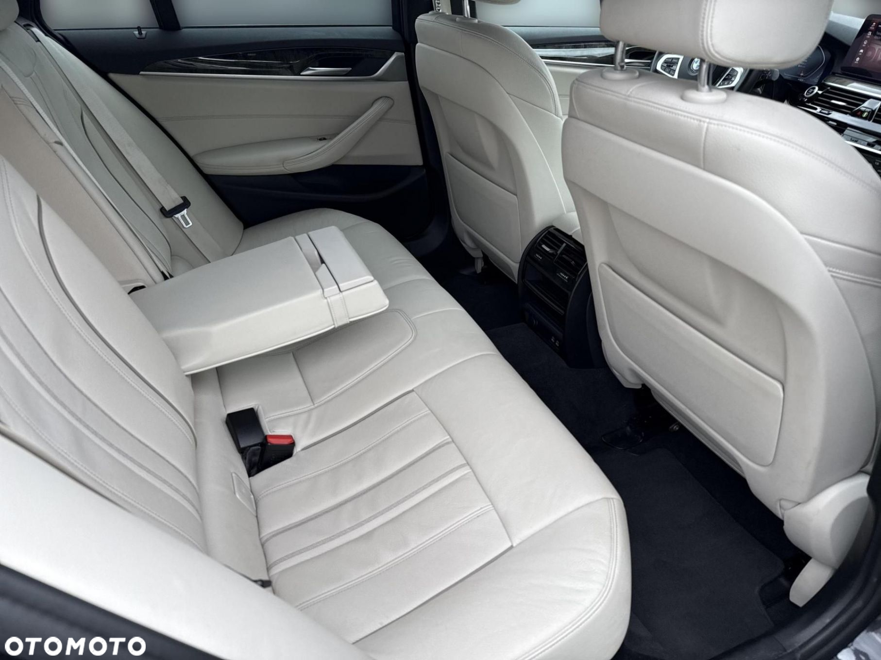 BMW Seria 5 - 15