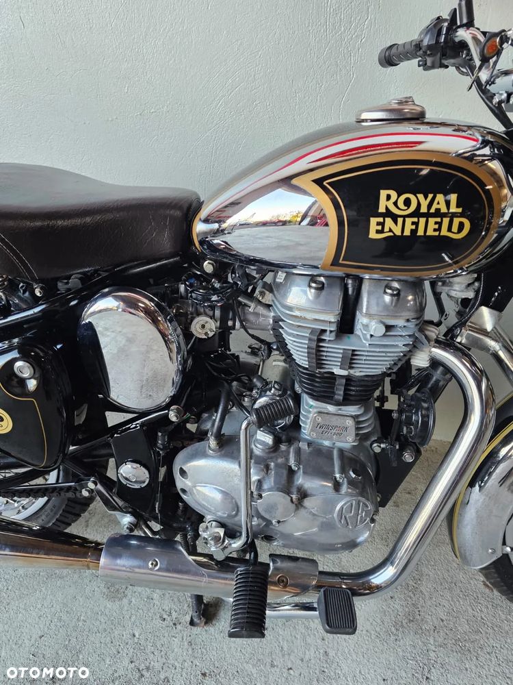 Royal Enfield Classic - 12