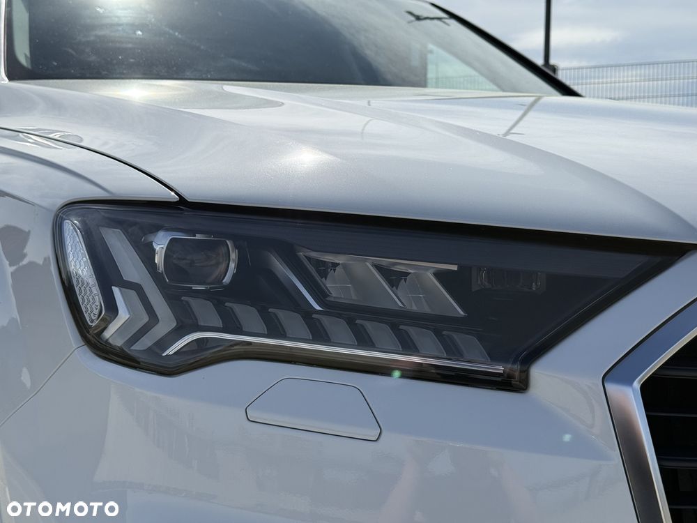 Audi Q7 55 TFSI mHEV Quattro Tiptr - 11