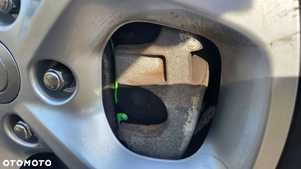 Chrysler Pacifica - 24