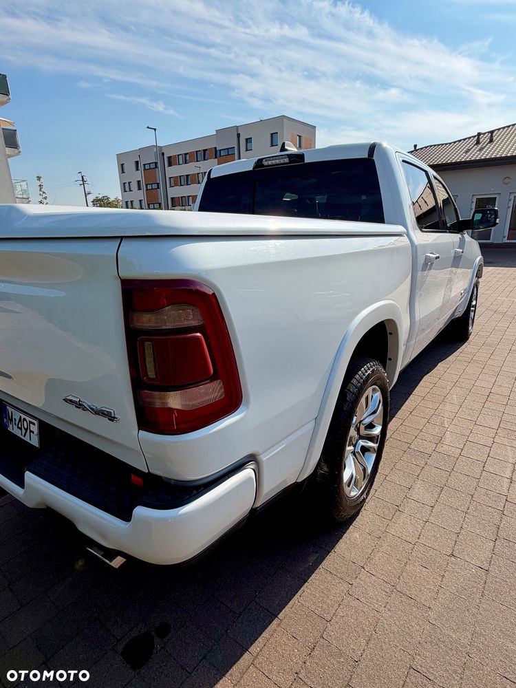 RAM 1500 - 21