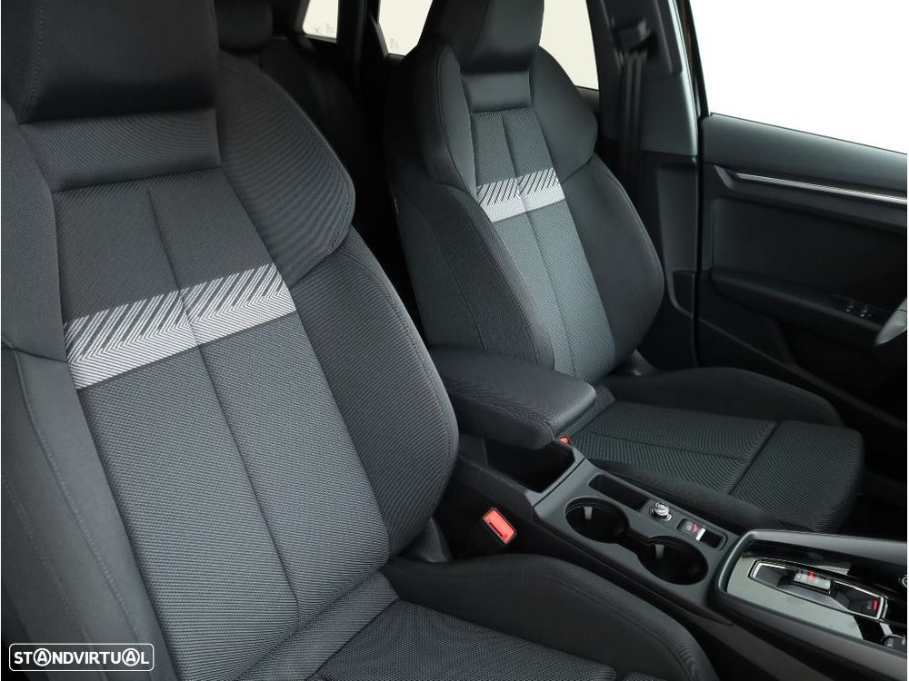 Audi A3 Sportback - 16