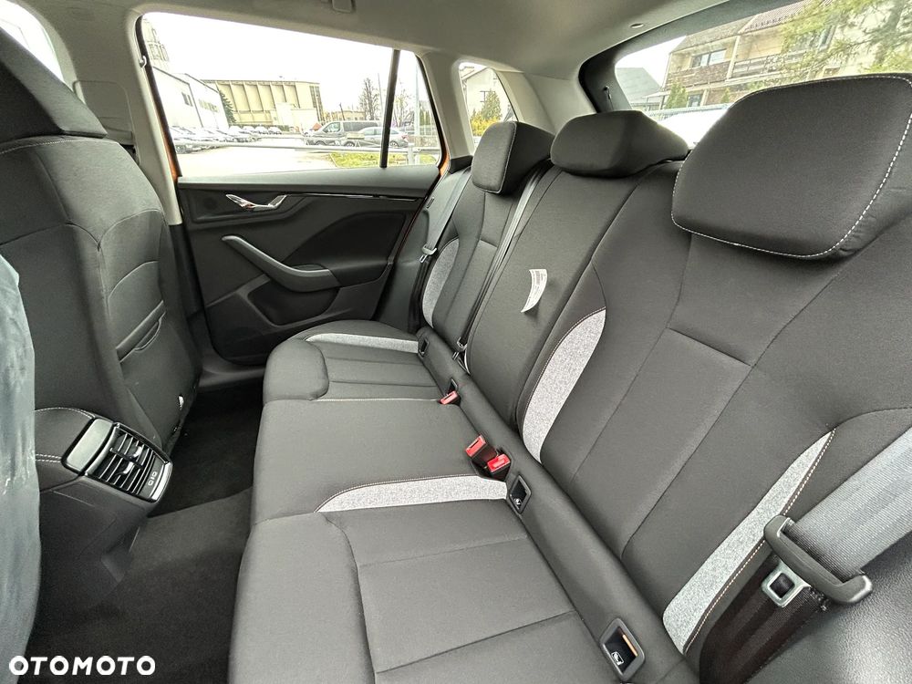 Skoda Kamiq 1.0 TSI Drive - 14