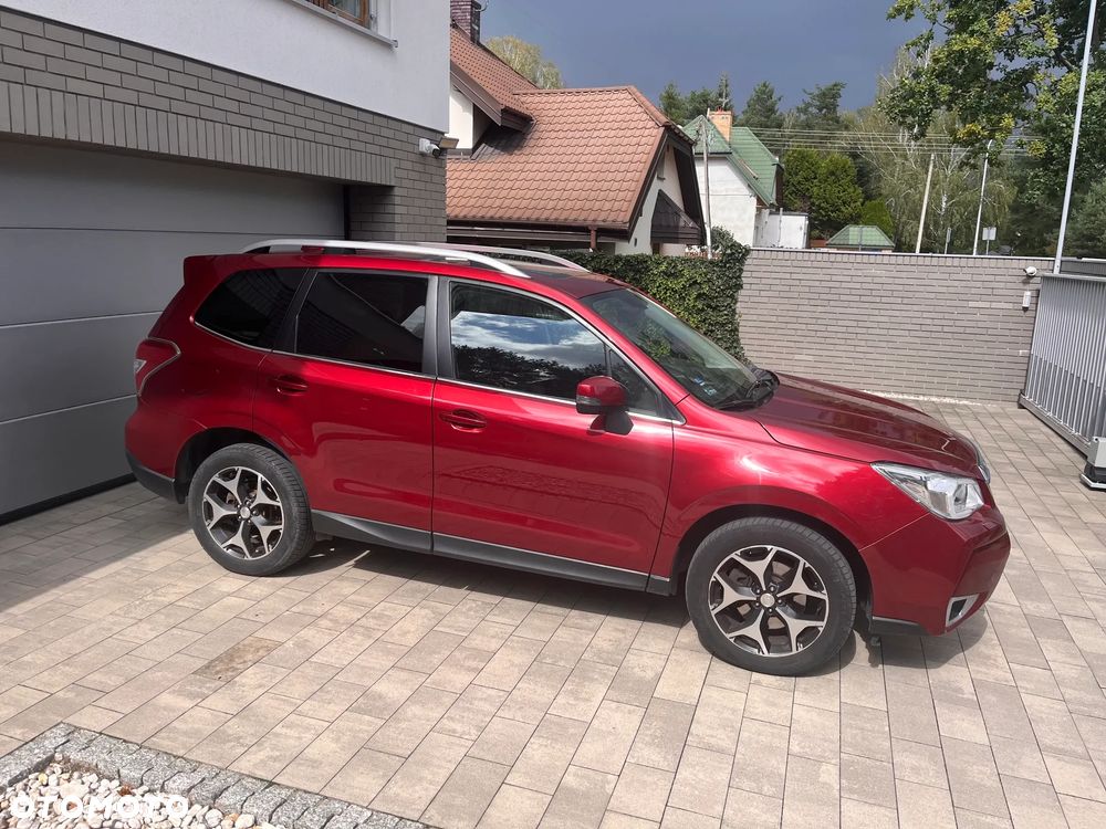 Subaru Forester 2.0 XT Platinum Lineartronic - 4