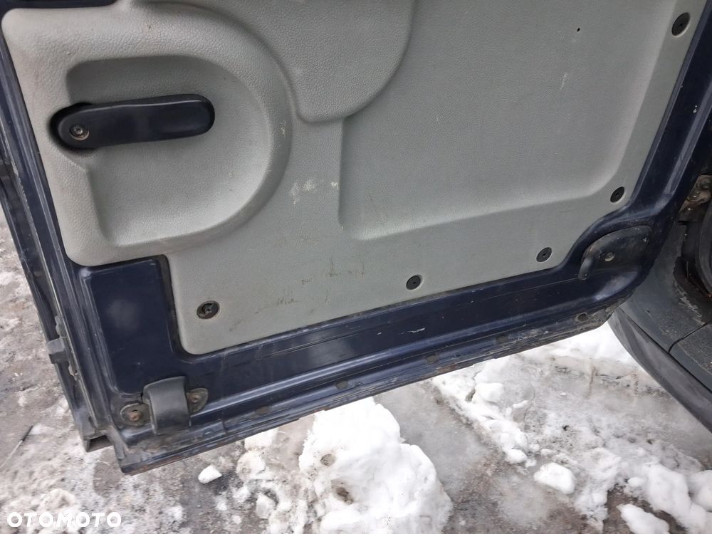 Renault Kangoo 1 I FL Lift Multispace silnik kompletny 1.5 dCi 82 KM K9K710 K9K 702 pompa Delphi drzwi przód tył przesuwne błotnik TED49 szyba panel mechanizm pompa wspomagania rozrusznik maglownica potencjometr gazu przepływomierz zwrotnica mcperson turbina przewód wąż wiązka zbiorniczek alternator osłona lusterko zamek belka zawieszenia sterownik silnika moduł komfortu lewarek prowadnica pompka wykładzina lampa światło felgi czujnik ciśnienia regulator NA CZĘŚCI wszystkie części - 19