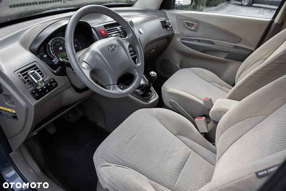 Hyundai Tucson 2.0 2WD GLS - 7