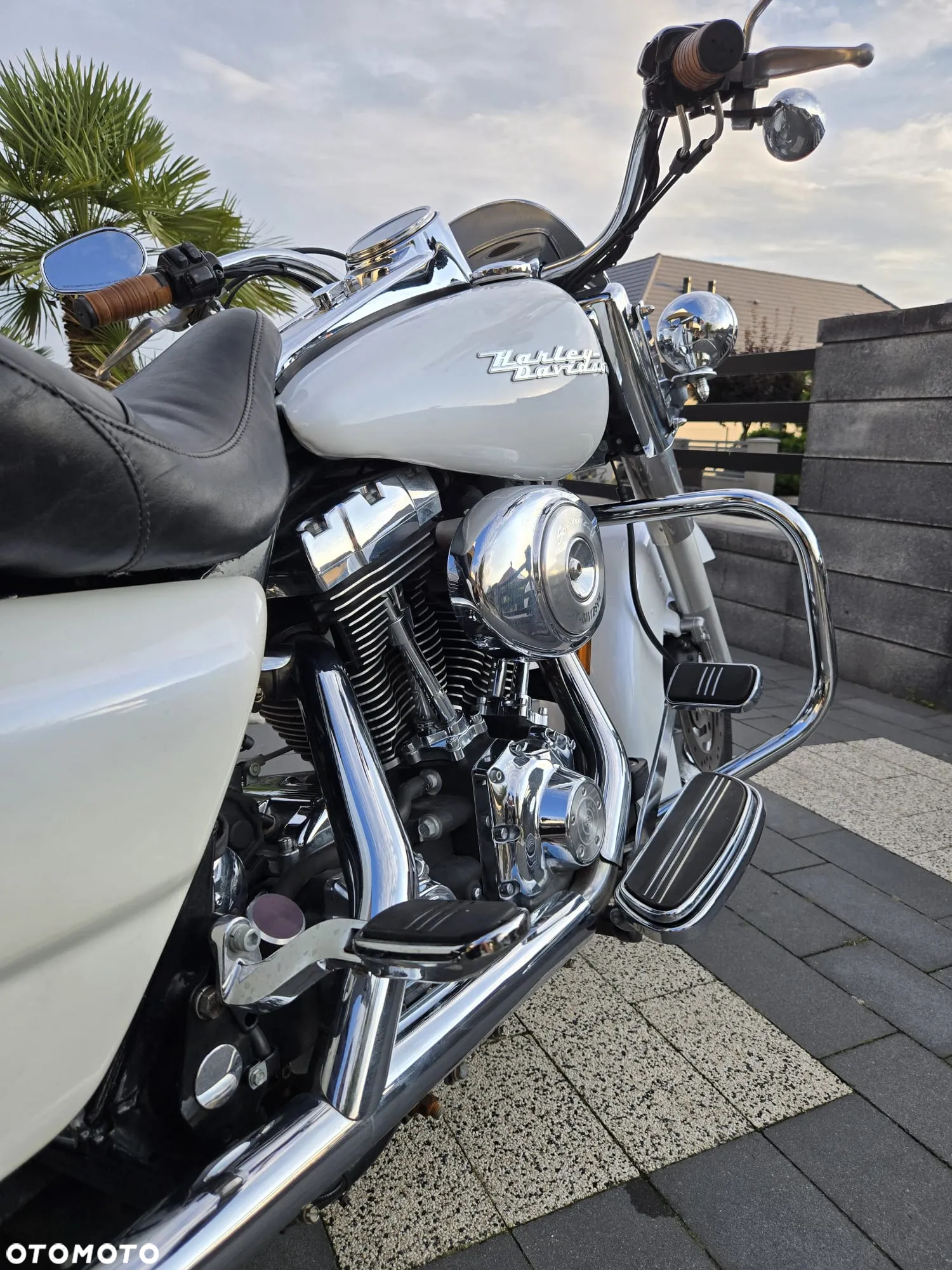Harley-Davidson Touring Road King - 21