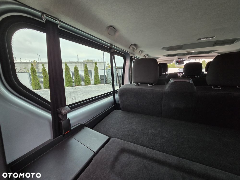 Renault Trafic - 15