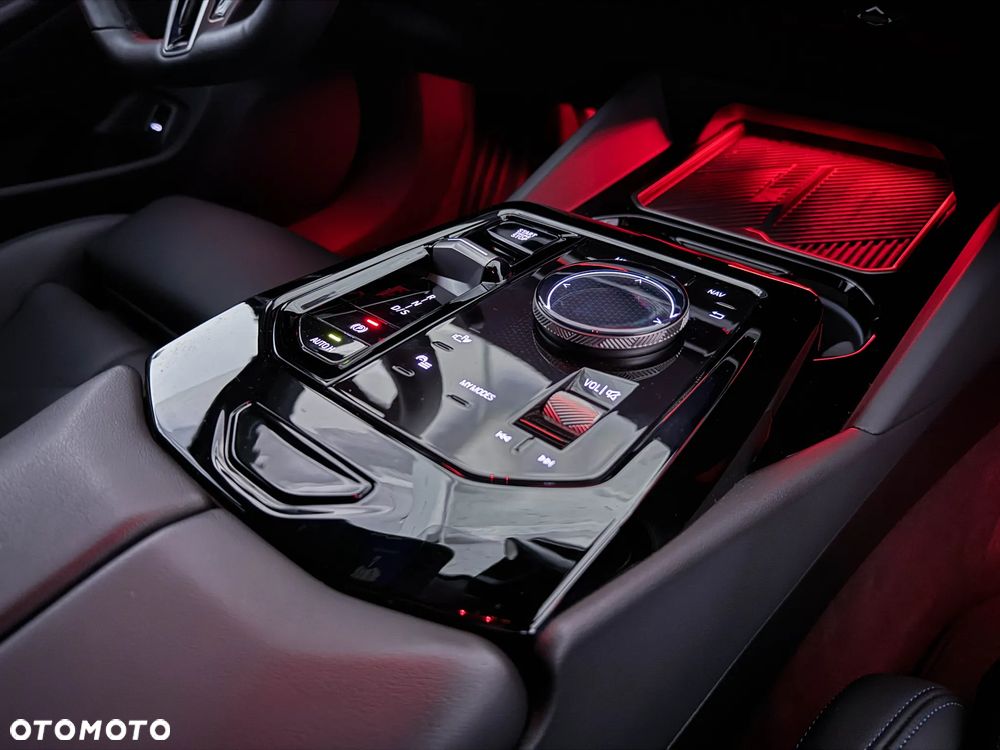 BMW Seria 5 520d M Sport sport - 31