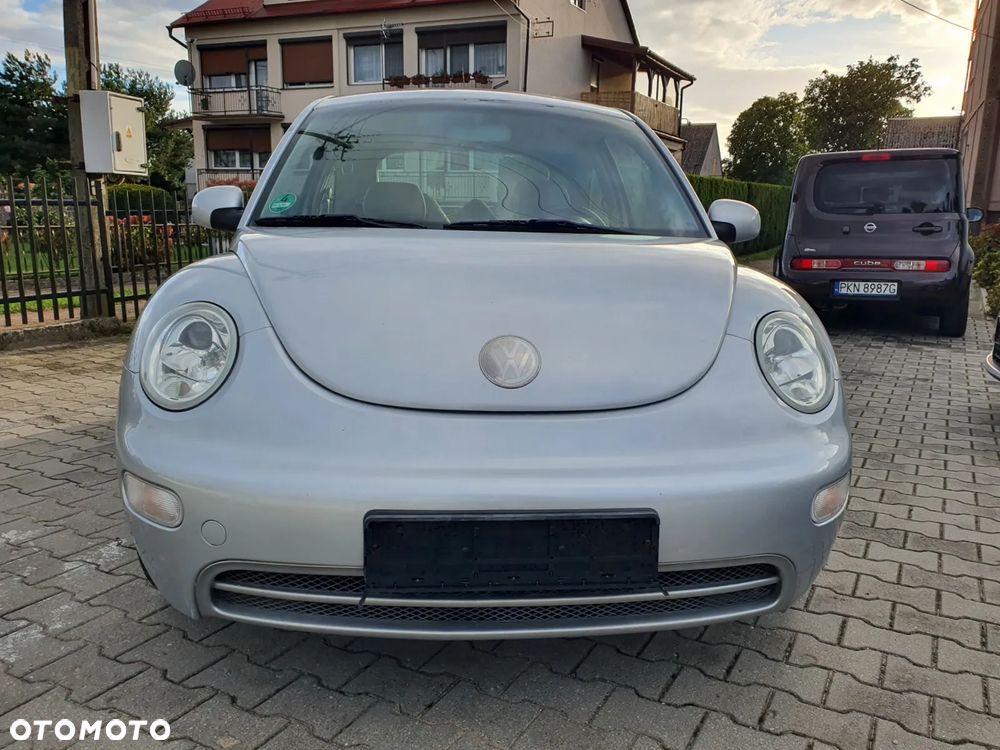 Volkswagen New Beetle - 3