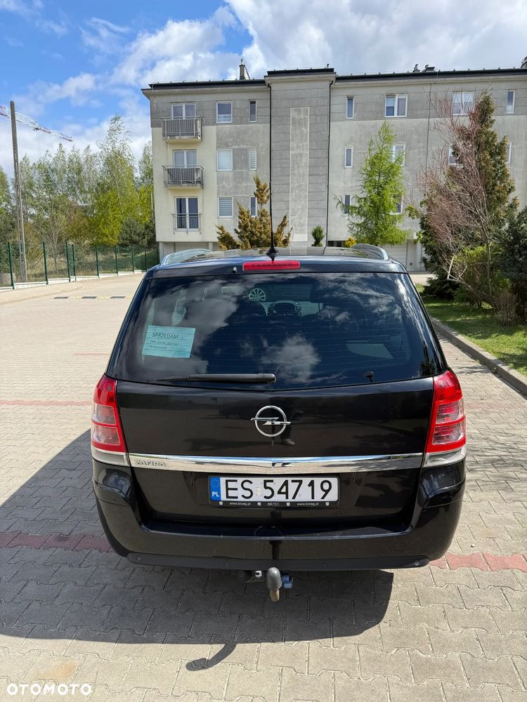 Opel Zafira 1.8 Essentia - 6