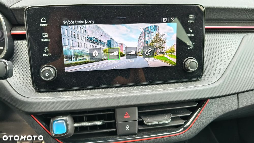 Skoda Scala 1.5 TSI DSG Monte Carlo - 13