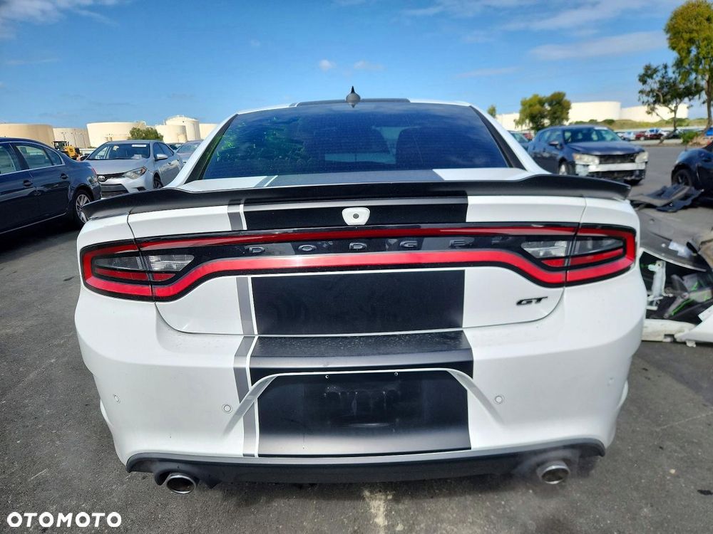 Dodge Charger - 6
