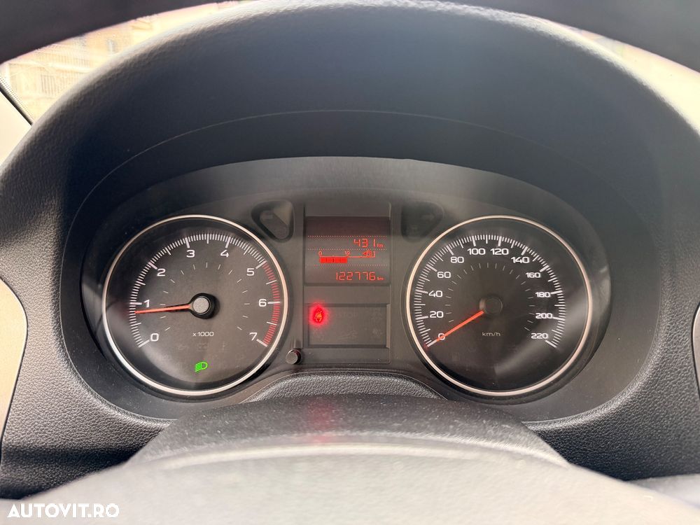 Peugeot 301 1.5 BlueHDI FAP Active - 13