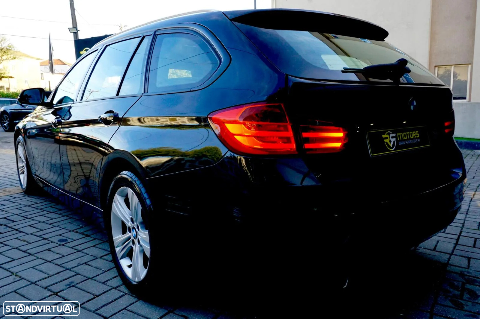 BMW 318 d Touring Line Sport - 9