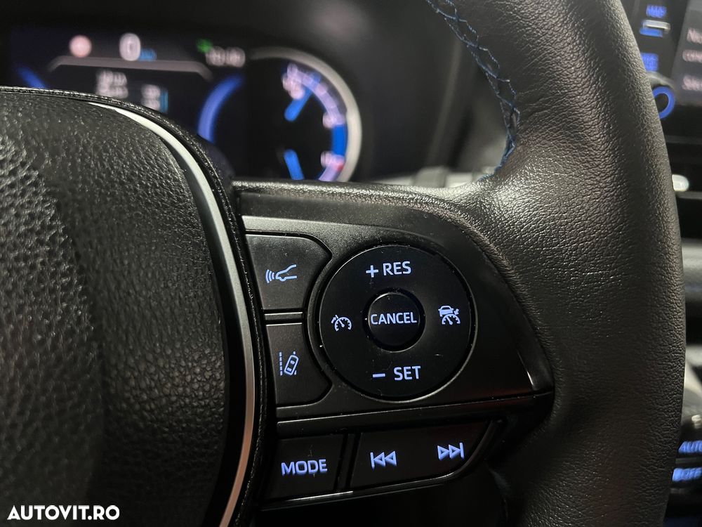 Toyota RAV4 2.5 4x4 Hybrid Black Edition - 32