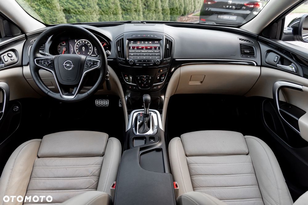 Opel Insignia CT 2.0 CDTI 4x4 - 27