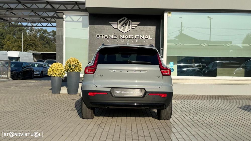 Volvo XC 40 1.5 T2 Plus Dark Auto - 7