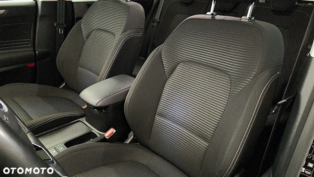 Ford Focus 1.0 EcoBoost Titanium X - 29