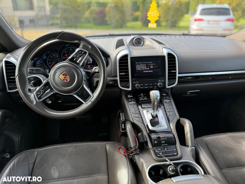 Porsche Cayenne Diesel Tiptronic S - 17