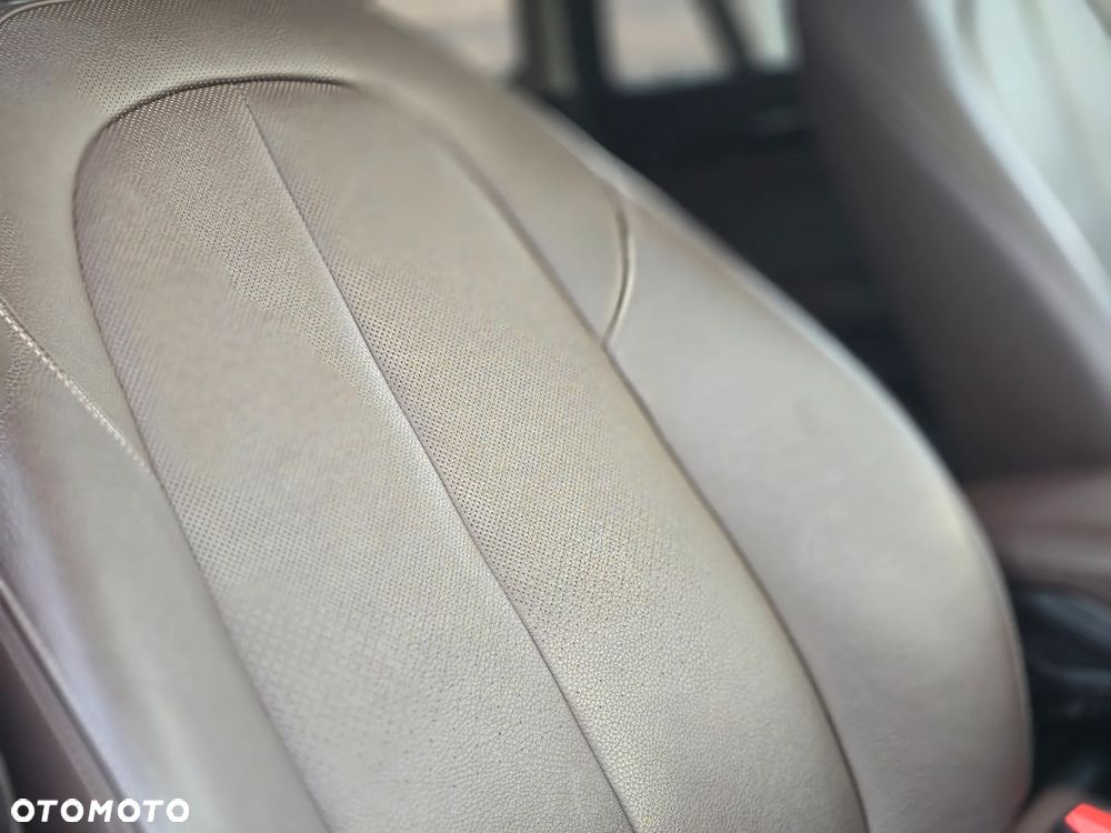 BMW X1 sDrive20d - 24