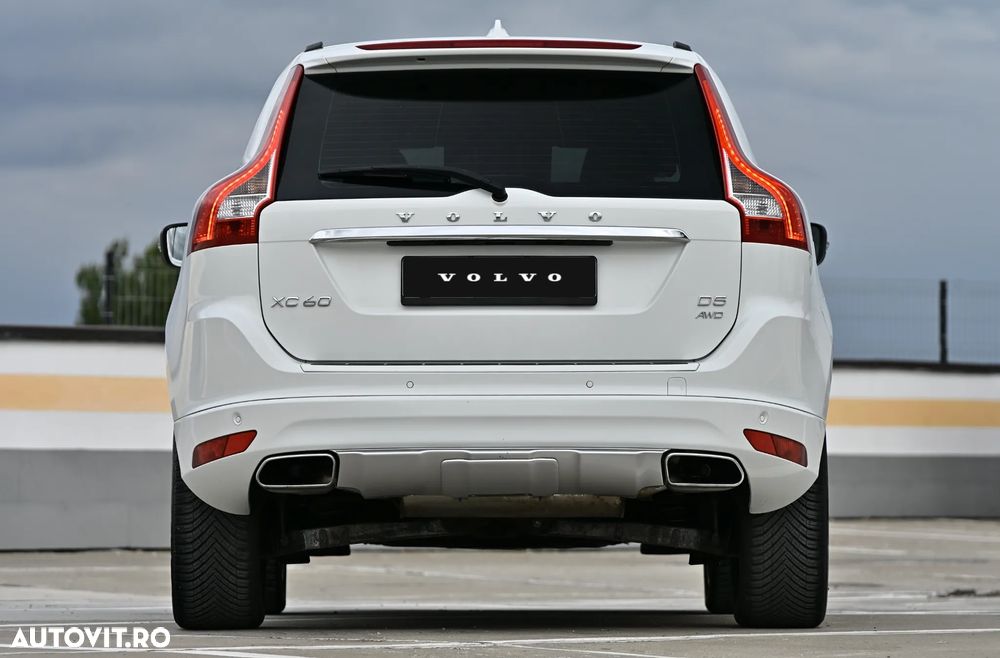 Volvo XC 60 D5 AWD Aut. Summum - 5