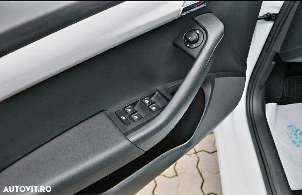 SKODA Octavia 2018 — imagine 11