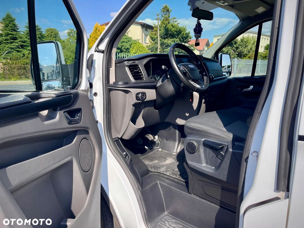 Ford Transit Custom 310 L2H1 Limited - 12