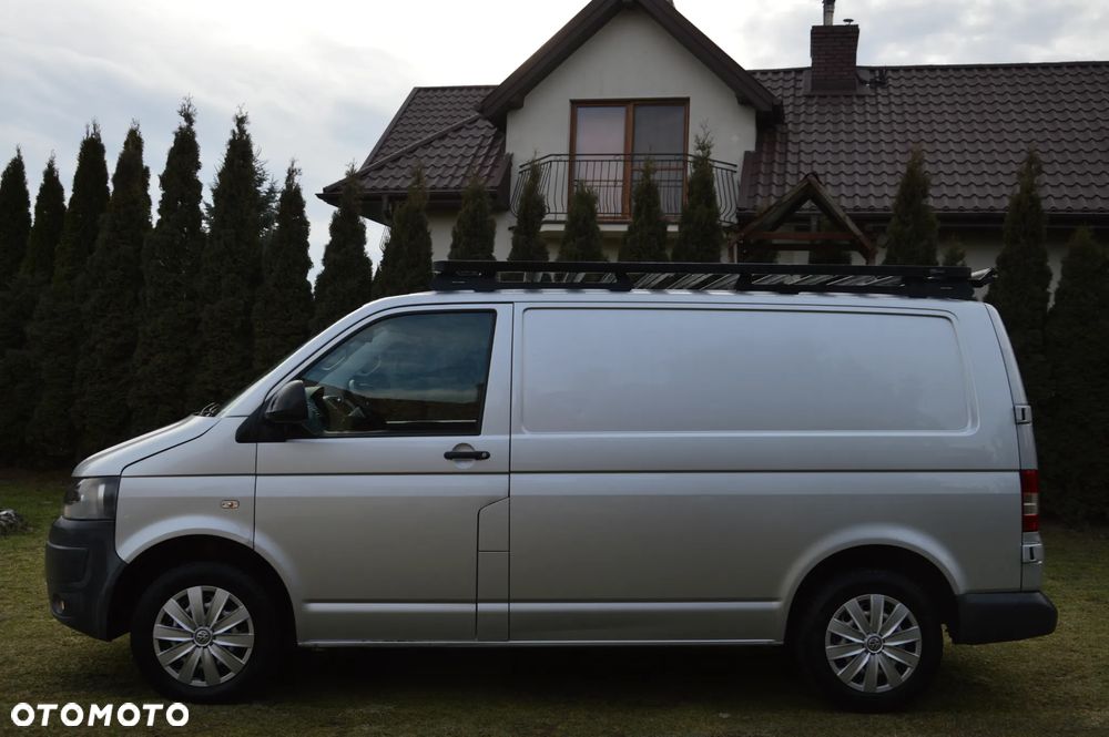 Volkswagen Transporter - 4