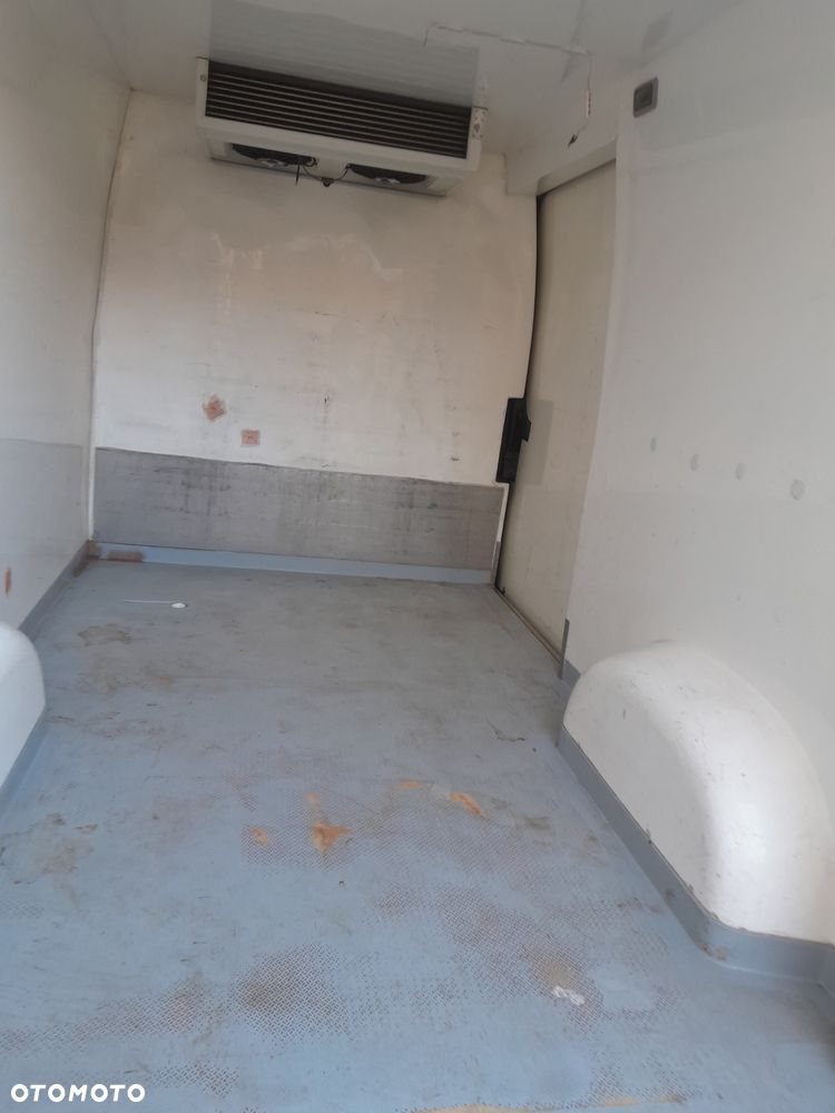 Peugeot Boxer 2013 photo 4